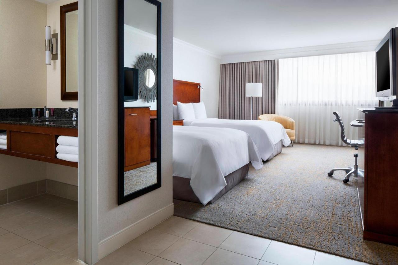 Los Angeles Marriott Burbank Airport Dış mekan fotoğraf